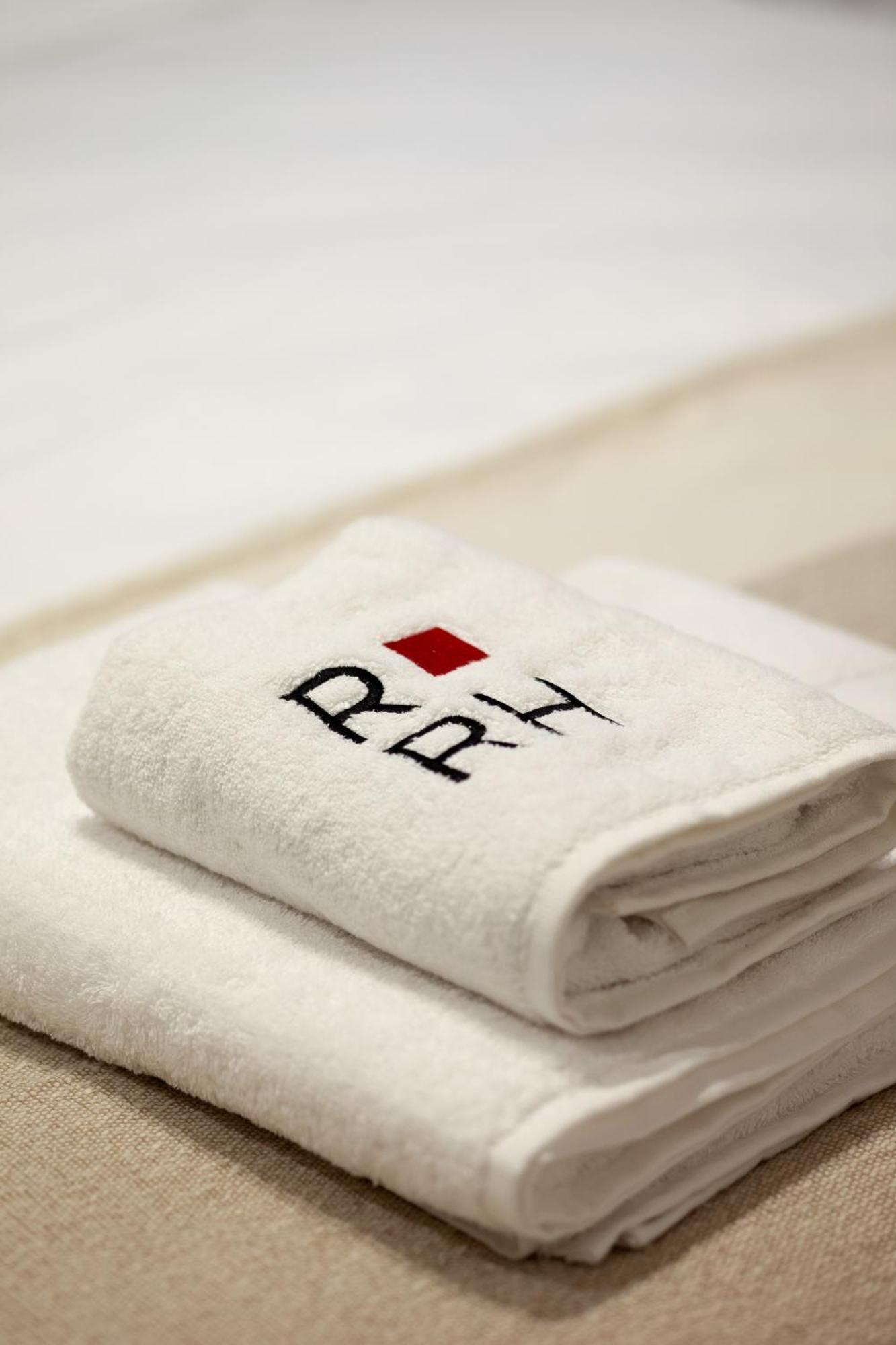 Hotel Ruby Red House Sofia Esterno foto